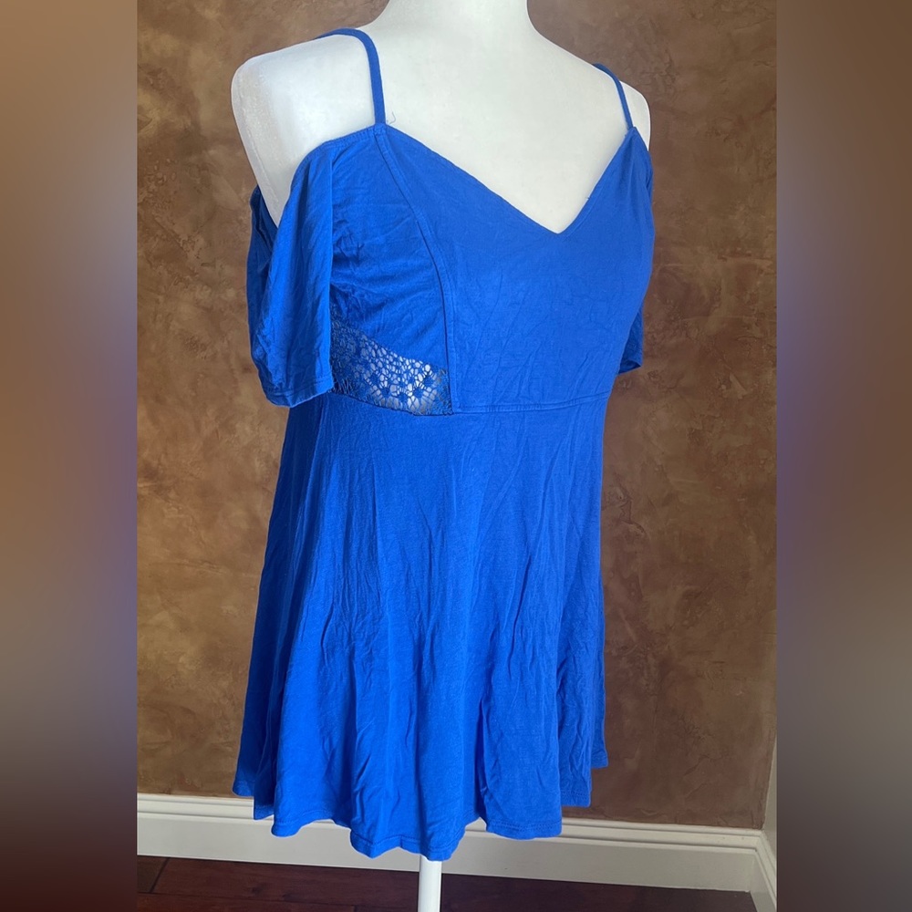 VENUS | BLUE PEPLUM SHOULDER OFF TOP | SIZE MEDIUM